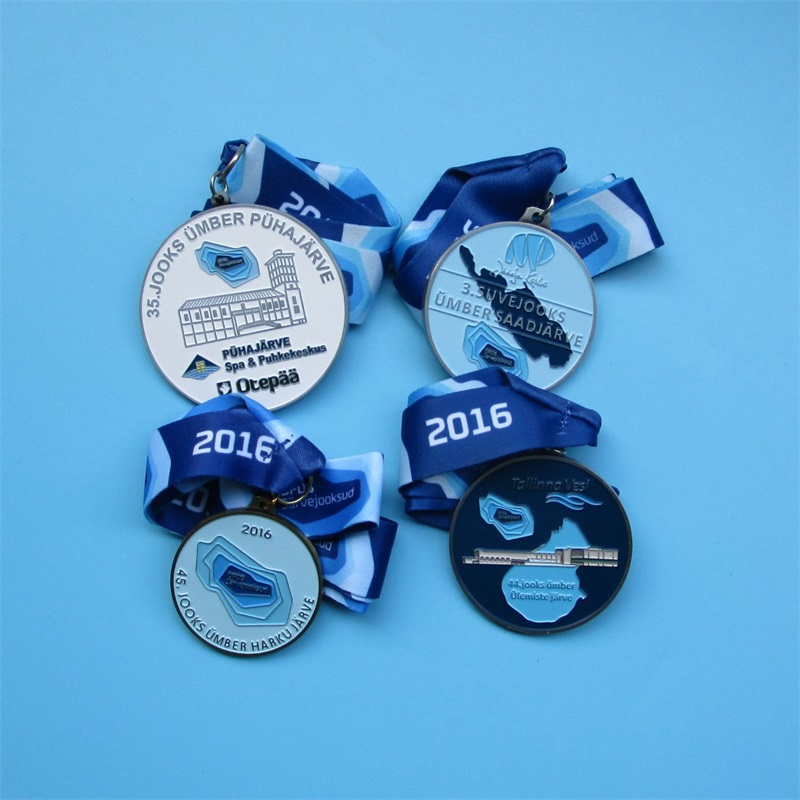 組み合わせたチャレンジメダルカスタムサッカーフットボールバレーボールランニングメタルスポーツメダル