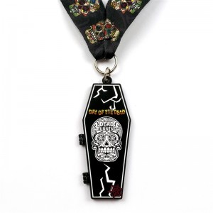 メタルダイキャスティング7/8インチマットブラックメタルハロウィーンクラムシェルスポーツメダル